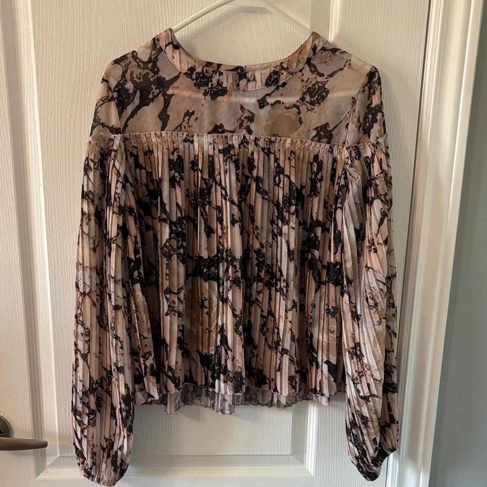 Flowy blouse